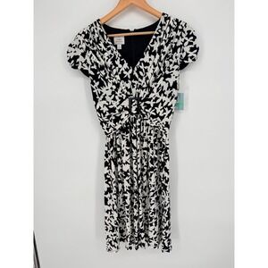 Suzi Chin Maggy Boutique Dress Black White Abstract Print Ruched Size 8 NWT